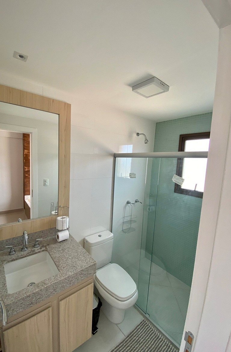 DUPLEX com Hidro 02 QUARTOS Vista Mar