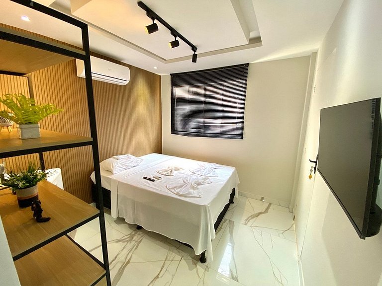 Flat Top, piscina, wifi 300mb, 100m da PRAIA