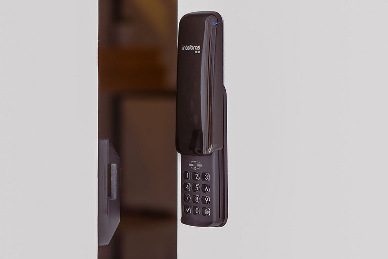 Suite Privativa na Orla de Atalaia com  Piscina