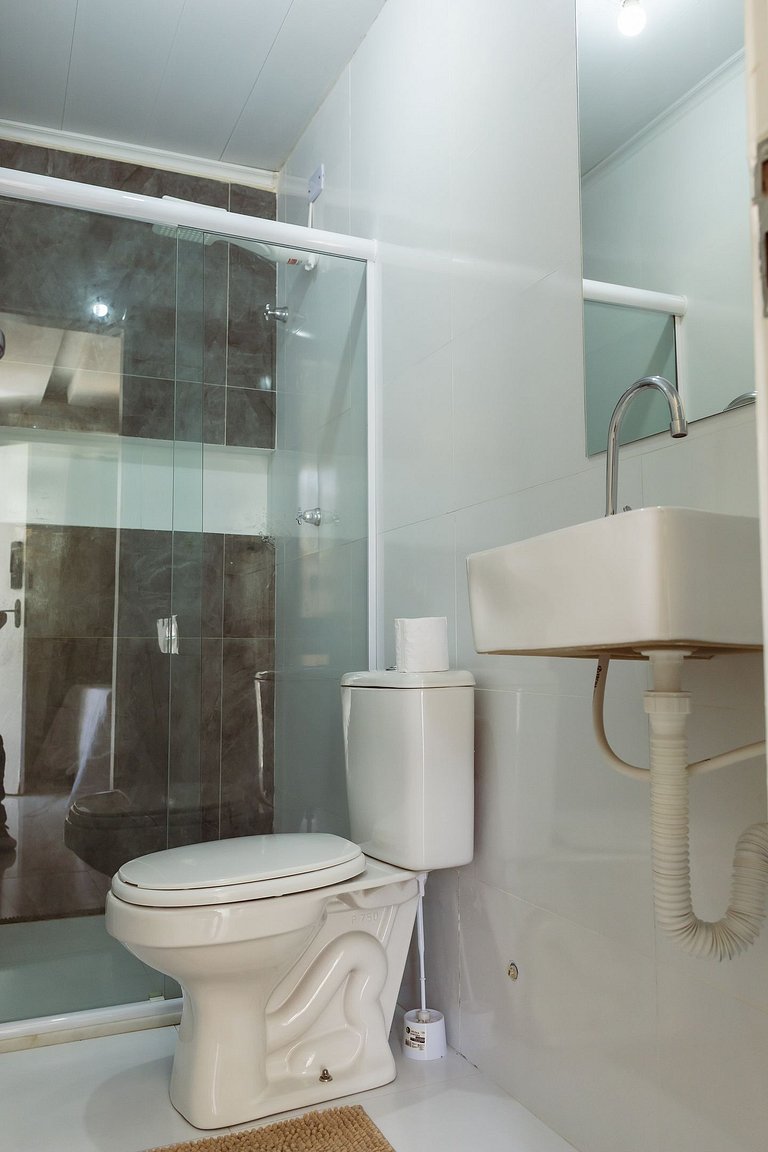 Flat Top, piscina, wifi 300mb, 100m da PRAIA