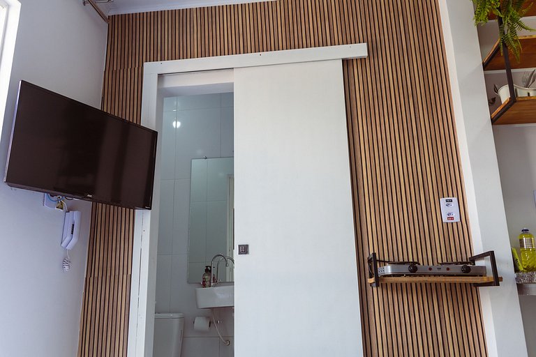 Suite Privativa na Orla de Atalaia com  Piscina