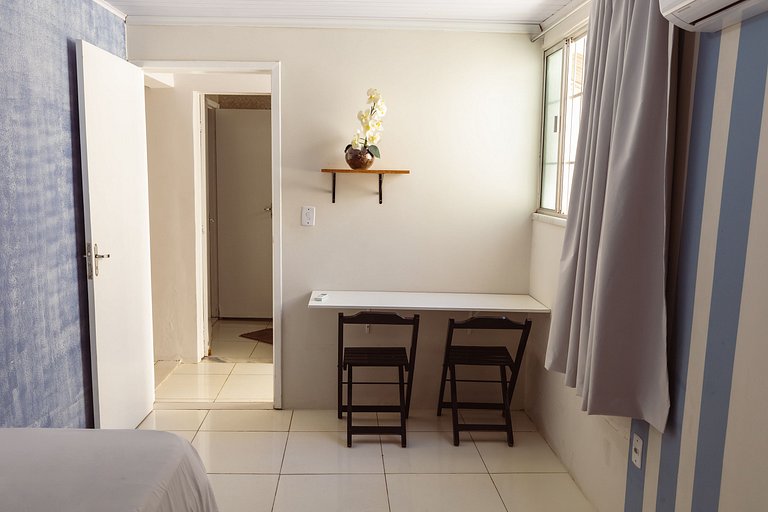 FLAT 02 QUARTOS, PISCINA, 100m da PRAIA