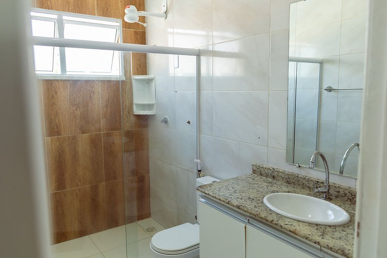 Mini Apê 2/4 + Piscina + Churrasqueira + Garagem