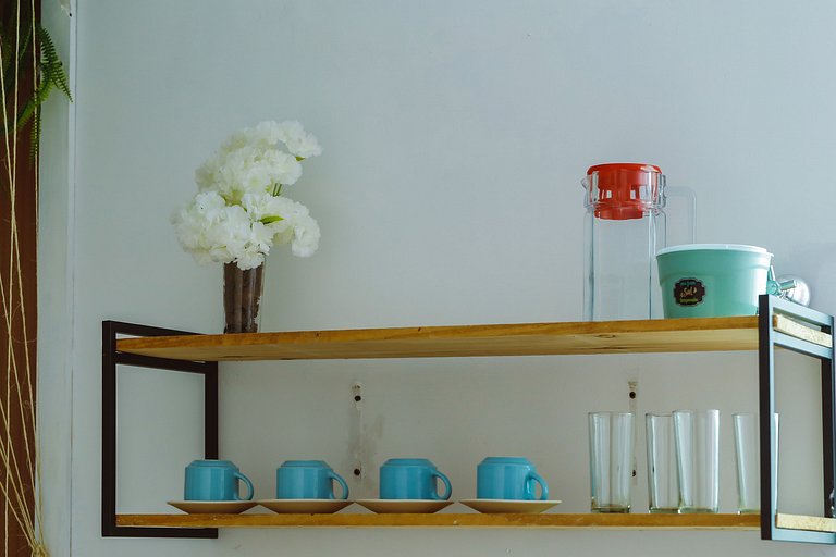 Mini Apê 2/4 + Piscina + Churrasqueira + Garagem