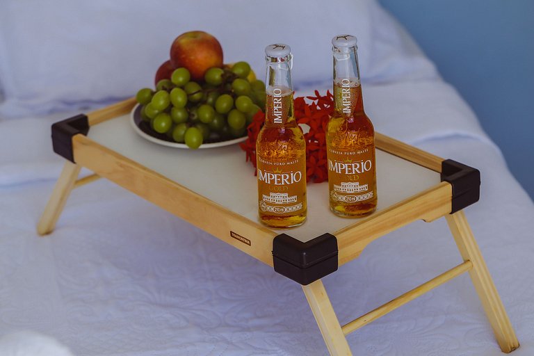 Mini Apê 2/4 + Piscina + Churrasqueira + Garagem