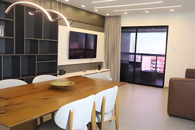 Morando Perto do Mar | 2 Suítes e Sala Climatizada