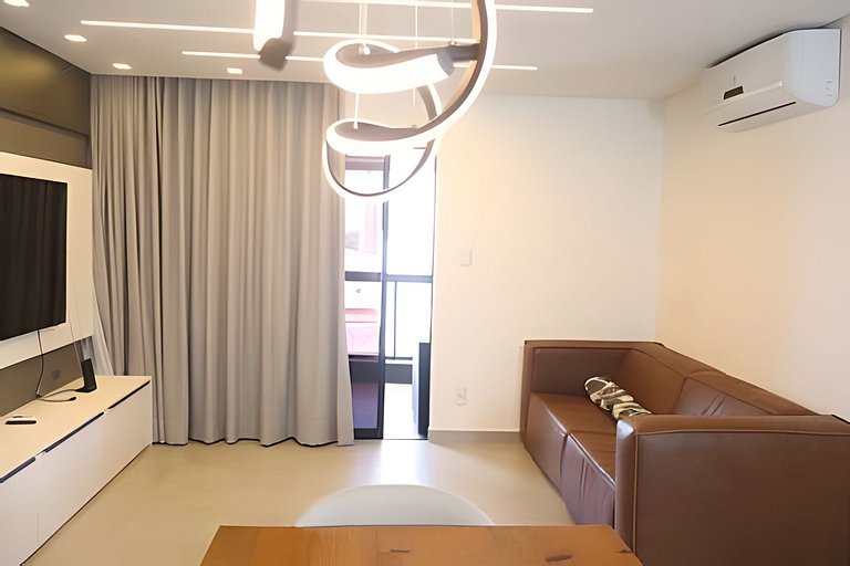 Morando Perto do Mar | 2 Suítes e Sala Climatizada