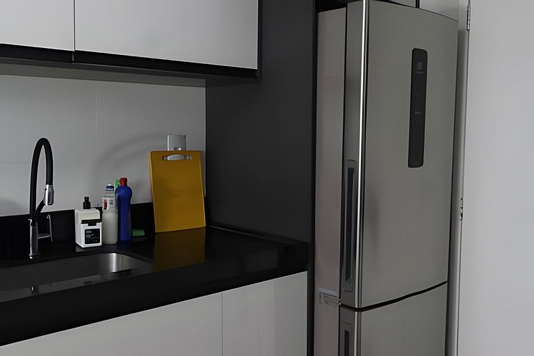 Morando Perto do Mar | 2 Suítes e Sala Climatizada